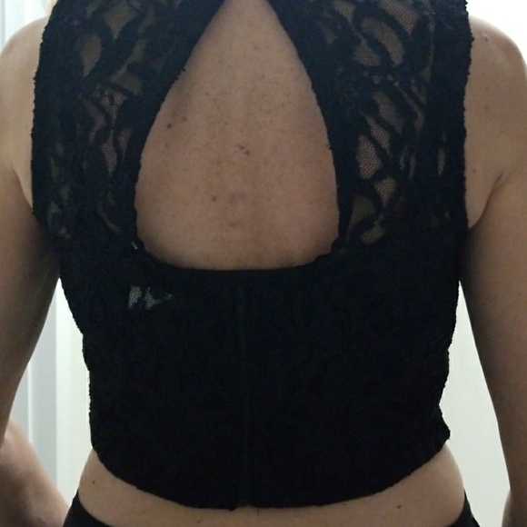 New Womens Short Top Black Sz 9 Sexy & Formal - Picture 6 of 6